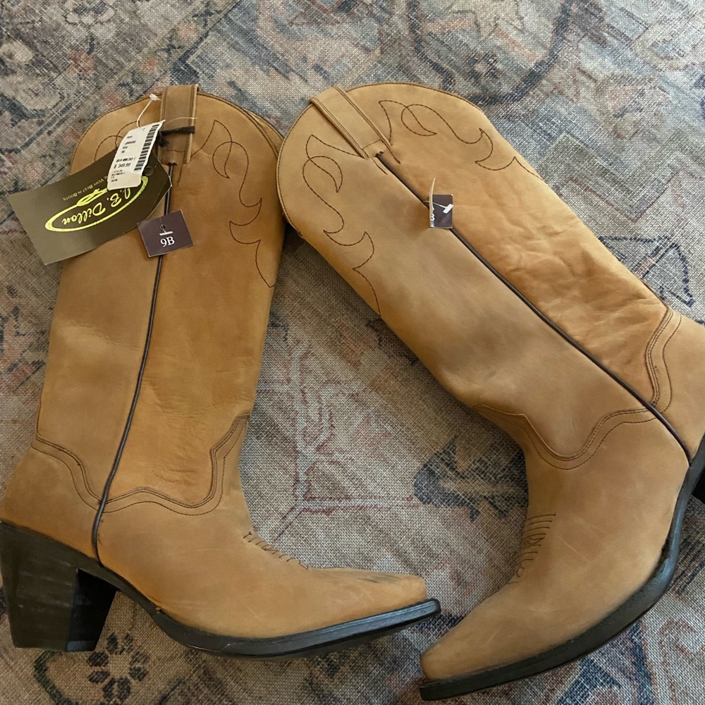 NWT- Authentic JB Dillon Boots